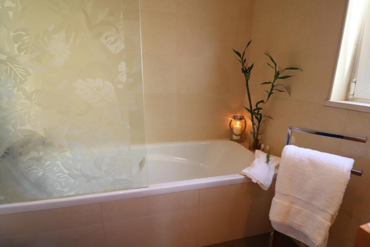 3-bed Townhouse With Pool In Balaia Ferienhaus